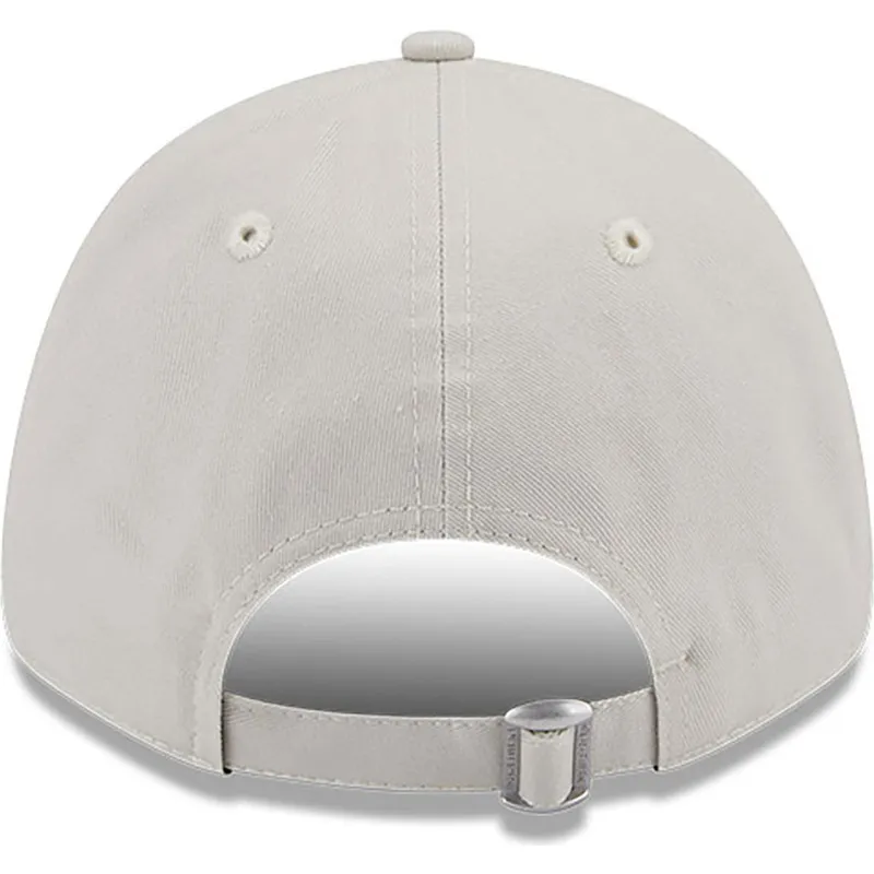 cappelli-curva-beige-cinghia-regolabile-9forty-seasonal-dei-vespa-piaggio-di-new-era
