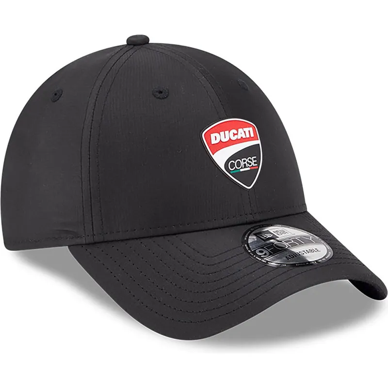 cappellino-curvo-nero-regolabile-9forty-ripstop-di-ducati-motor-motogp-di-new-era