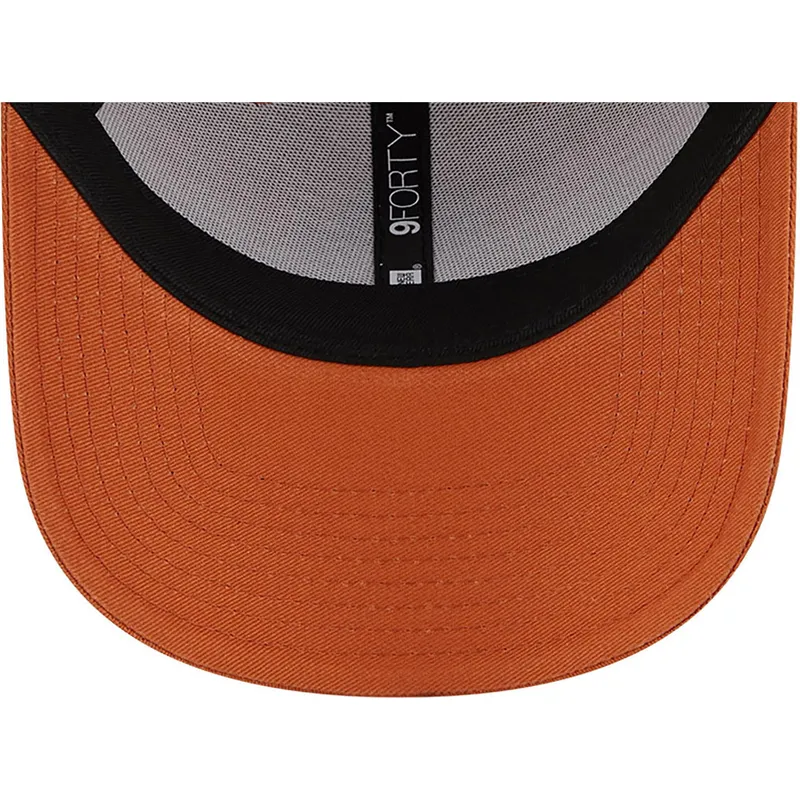 cappelli-curva-arancia-cinghia-regolabile-9forty-seasonal-dei-ac-milan-serie-a-di-new-era