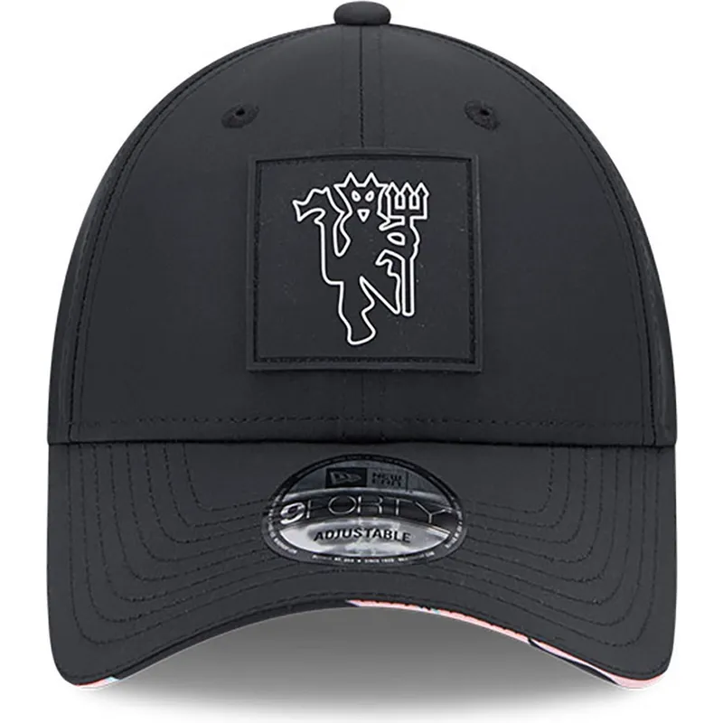 cappelli-curva-nero-snapback-9forty-all-over-print-zebra-visor-dei-manchester-united-football-club-premier-league-di-new-era
