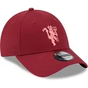 cappelli-curva-rosso-cinghia-regolabile-9forty-seasonal-dei-manchester-united-football-club-premier-league-di-new-era
