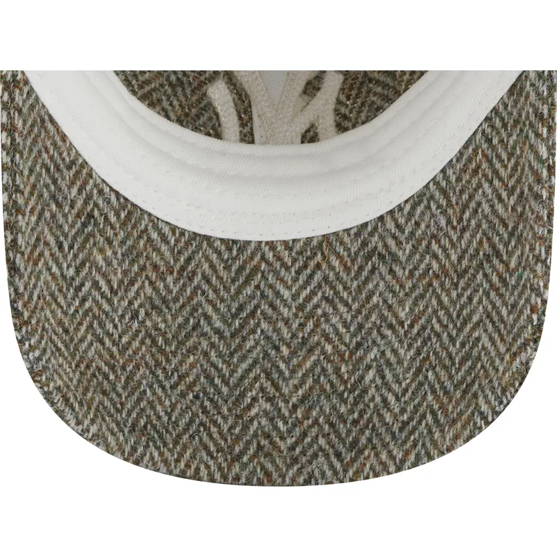 cappelli-curva-grigio-cinghia-regolabile-9twenty-tweed-pack-dei-new-york-yankees-mlb-di-new-era cappelli-curva-grigio-cinghia-regolabile-9twenty-tweed-pack-dei-new-york-yankees-mlb-di-new-era