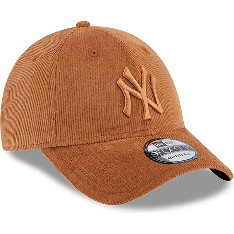 cappelli-curva-marrone-cinghia-regolabile-9forty-cord-dei-new-york-yankees-mlb-di-new-era