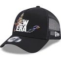 cappellino-trucker-nero-a-frame-di-coyote-e-beep-beep-looney-tunes-di-new-era