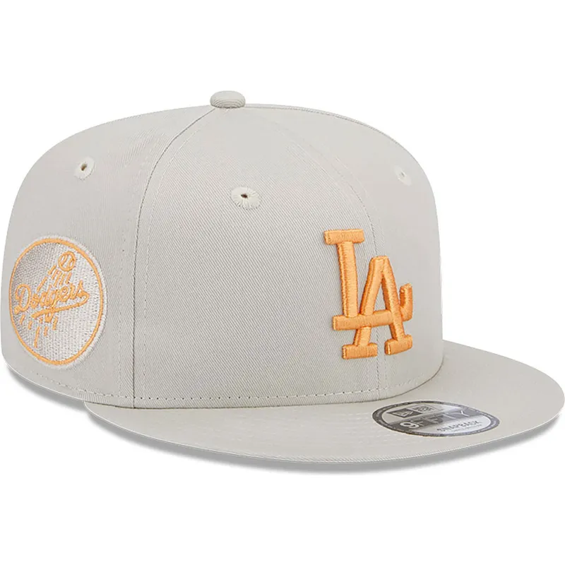 cappelli-piatta-beige-snapback-9fifty-side-patch-dei-los-angeles-dodgers-mlb-di-new-era