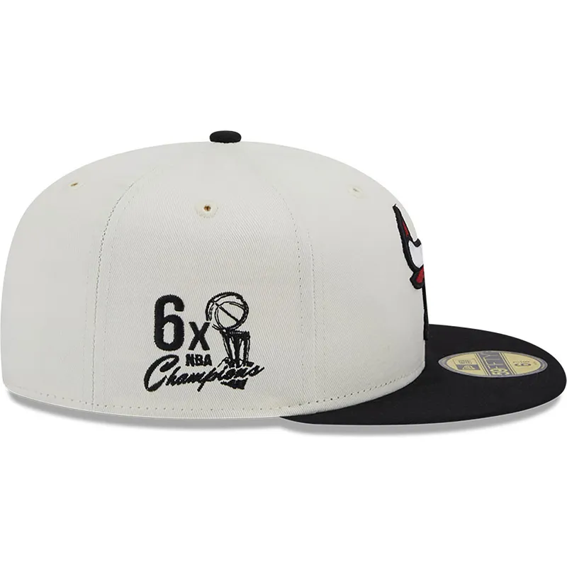 cappelli-piatta-bianco-regolato-59fifty-championships-dei-chicago-bulls-nba-di-new-era