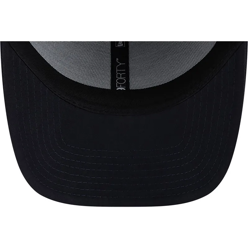 cappelli-curva-blu-marino-cinghia-regolabile-9forty-repreve-dei-new-york-yankees-mlb-di-new-era