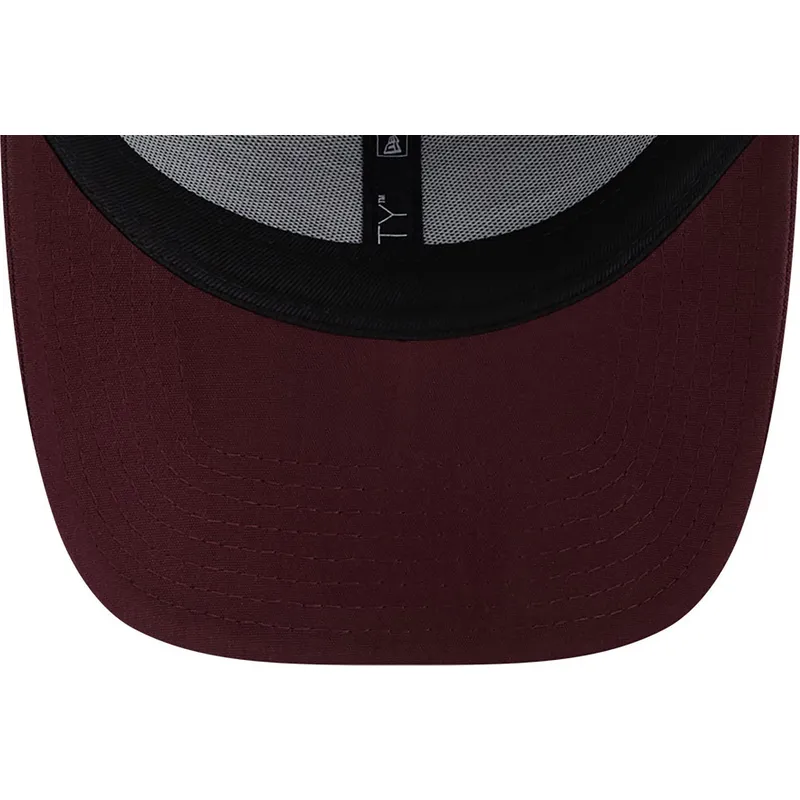 cappelli-curva-rosso-cinghia-regolabile-granate-granate-9forty-repreve-dei-las-vegas-raiders-nfl-di-new-era