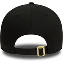 cappelli-curva-nero-cinghia-regolabile-9forty-metallic-badge-dei-chicago-bulls-nba-di-new-era
