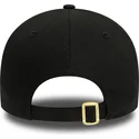 cappello-curvo-nero-regolabile-9forty-metallic-badge-dei-los-angeles-lakers-nba-di-new-era