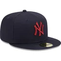 cappelli-piatta-blu-marino-regolato-59fifty-league-essential-dei-new-york-yankees-mlb-di-new-era