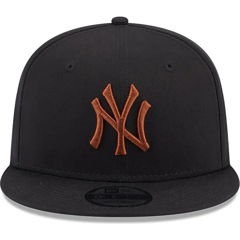 cappelli-piatta-nero-snapback-marron-9fifty-league-essential-dei-new-york-yankees-mlb-di-new-era