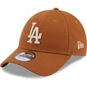 cappellino-curvo-marrone-regolabile-con-logo-beige-9forty-league-essential-dei-los-angeles-dodgers-mlb-di-new-era