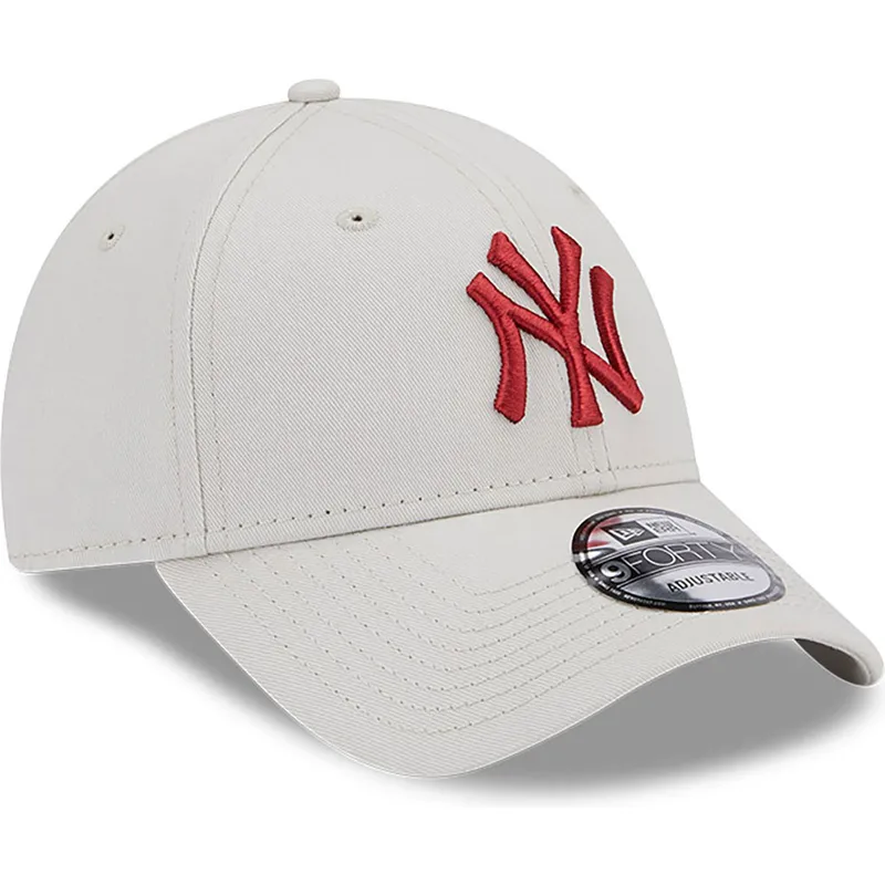 cappelli-curva-beige-cinghia-regolabile-9forty-league-essential-dei-new-york-yankees-mlb-di-new-era cappelli-curva-beige-cinghia-regolabile-9forty-league-essential-dei-new-york-yankees-mlb-di-new-era