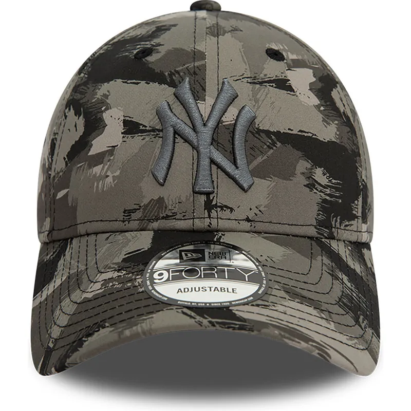 cappelli-curva-mimetizzazione-cinghia-regolabile-9forty-all-over-print-painted-dei-new-york-yankees-mlb-di-new-era cappelli-curva-mimetizzazione-cinghia-regolabile-9forty-all-over-print-painted-dei-new-york-yankees-mlb-di-new-era