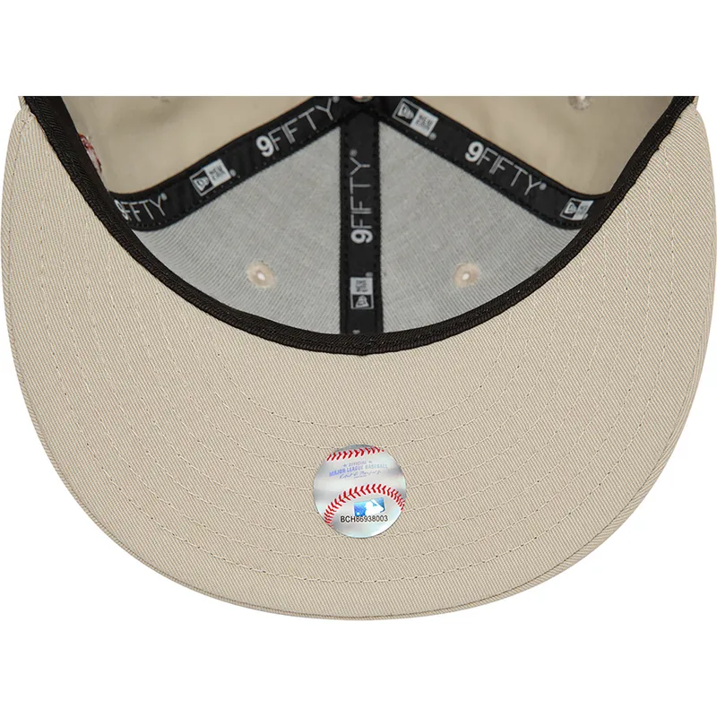 cappelli-piatta-beige-snapback-9fifty-koi-fish-dei-new-york-yankees-mlb-di-new-era