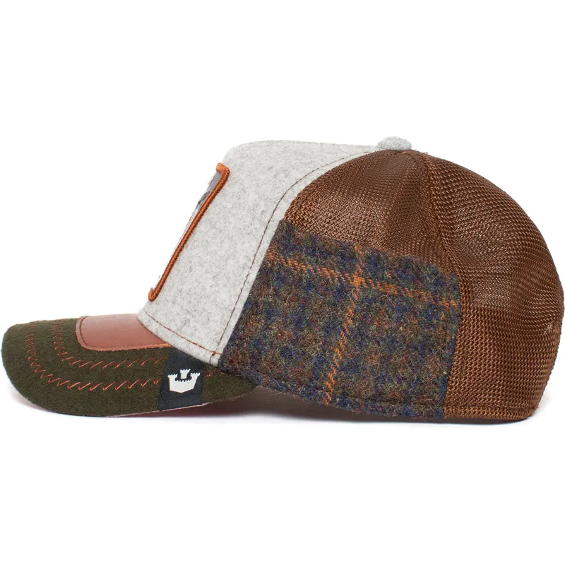 cappellino-trucker-grigio-marrone-e-verde-gufo-cum-laude-ass-play-the-farm-di-goorin-bros