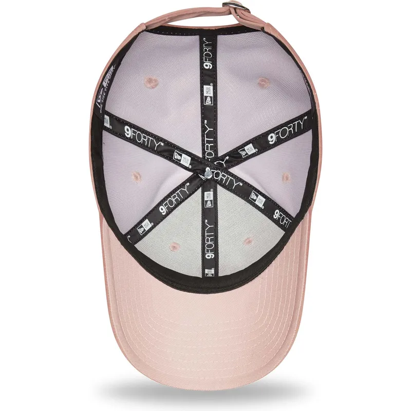 cappelli-curva-rosa-cinghia-regolabile-9forty-velour-dei-new-york-yankees-mlb-di-new-era cappelli-curva-rosa-cinghia-regolabile-9forty-velour-dei-new-york-yankees-mlb-di-new-era