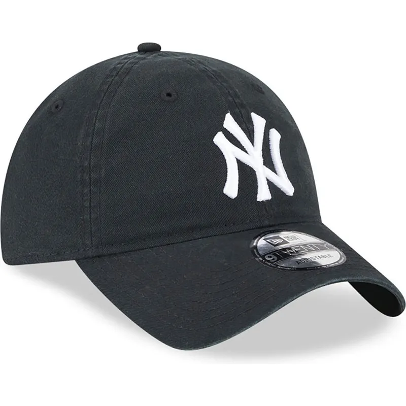 cappelli-curva-nero-cinghia-regolabile-9twenty-league-essential-dei-new-york-yankees-mlb-di-new-era cappelli-curva-nero-cinghia-regolabile-9twenty-league-essential-dei-new-york-yankees-mlb-di-new-era