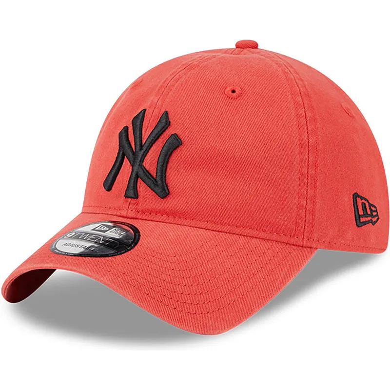 cappelli-curva-rosso-cinghia-regolabile-negro-9twenty-league-essential-dei-new-york-yankees-mlb-di-new-era cappelli-curva-rosso-cinghia-regolabile-negro-9twenty-league-essential-dei-new-york-yankees-mlb-di-new-era