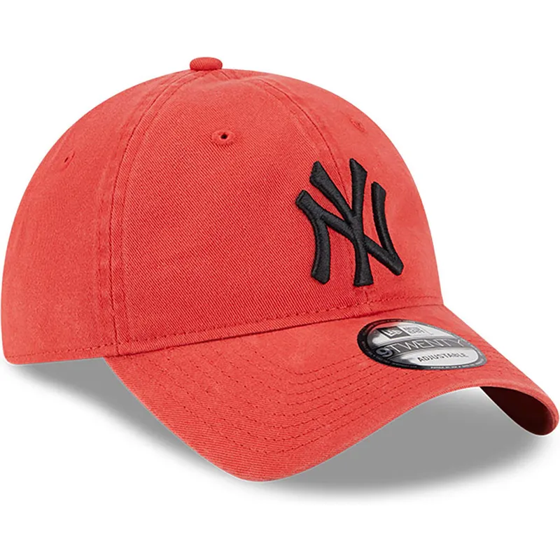 cappelli-curva-rosso-cinghia-regolabile-negro-9twenty-league-essential-dei-new-york-yankees-mlb-di-new-era cappelli-curva-rosso-cinghia-regolabile-negro-9twenty-league-essential-dei-new-york-yankees-mlb-di-new-era