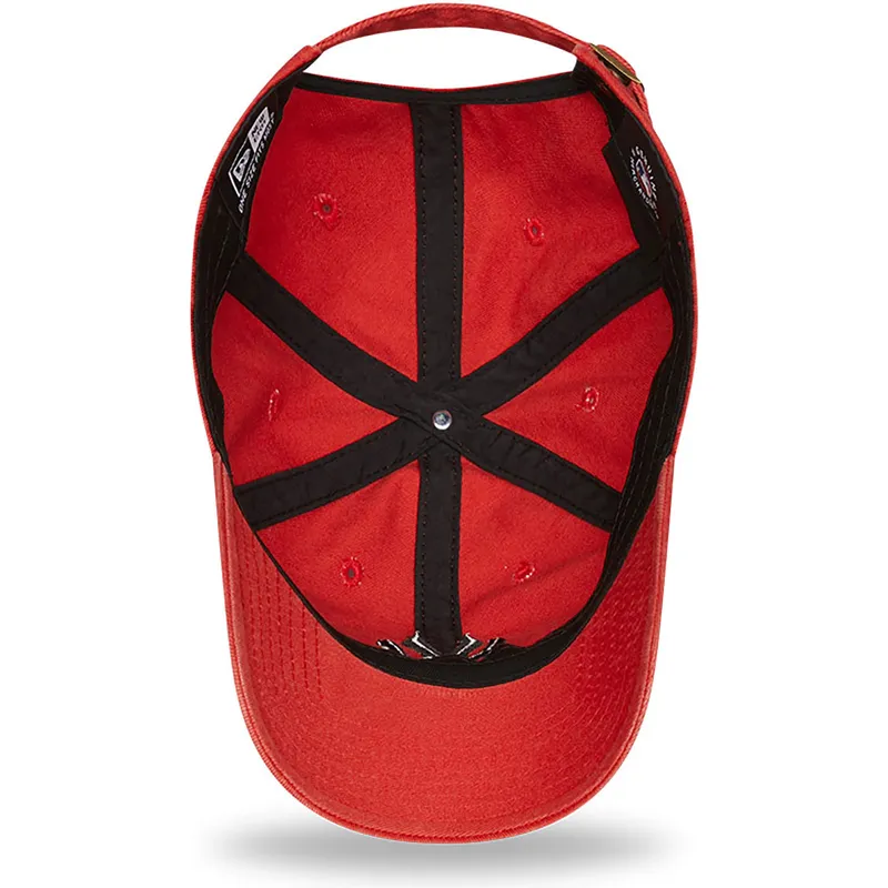 cappelli-curva-rosso-cinghia-regolabile-negro-9twenty-league-essential-dei-new-york-yankees-mlb-di-new-era cappelli-curva-rosso-cinghia-regolabile-negro-9twenty-league-essential-dei-new-york-yankees-mlb-di-new-era