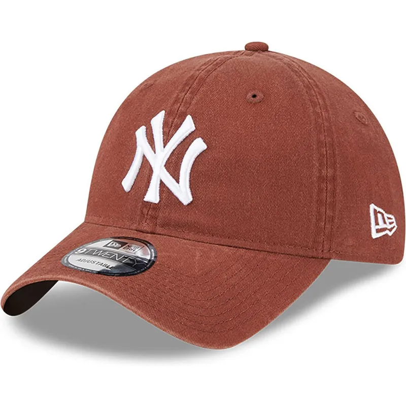 cappelli-curva-marrone-cinghia-regolabile-9twenty-league-essential-dei-new-york-yankees-mlb-di-new-era cappelli-curva-marrone-cinghia-regolabile-9twenty-league-essential-dei-new-york-yankees-mlb-di-new-era