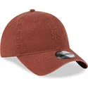 new-era-curved-brim-brown-logo-9twenty-mini-logo-new-york-yankees-mlb-brown-adjustable-cap