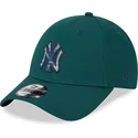 cappellino-verde-con-visiera-curva-regolabile-9forty-check-infill-dei-new-york-yankees-mlb-di-new-era