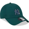 cappellino-verde-con-visiera-curva-regolabile-9forty-check-infill-dei-new-york-yankees-mlb-di-new-era