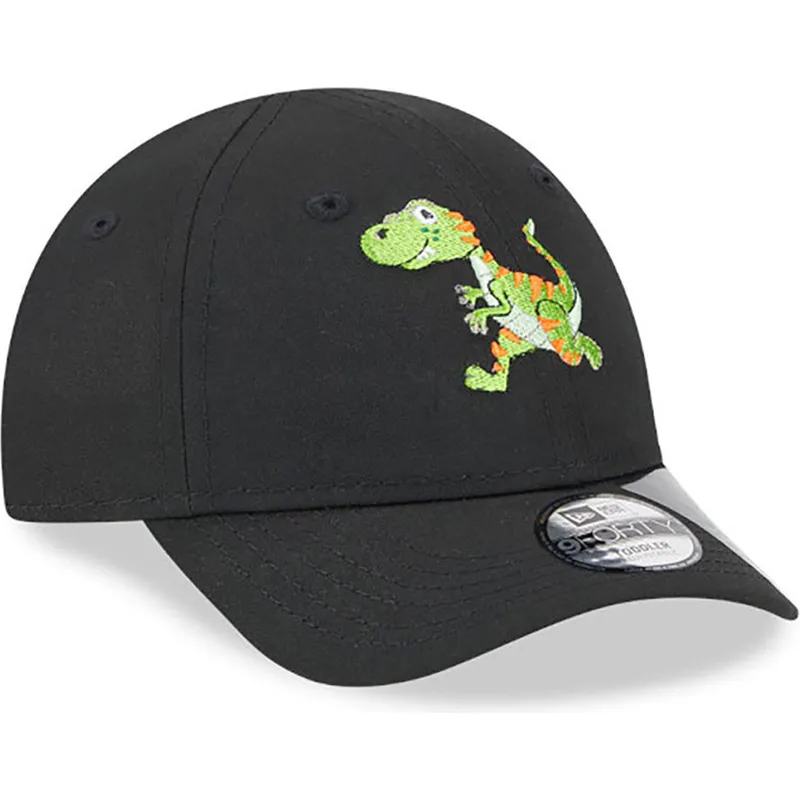 cappelli-curva-nero-cinghia-regolabile-per-bambino-9forty-di-new-era cappelli-curva-nero-cinghia-regolabile-per-bambino-9forty-di-new-era