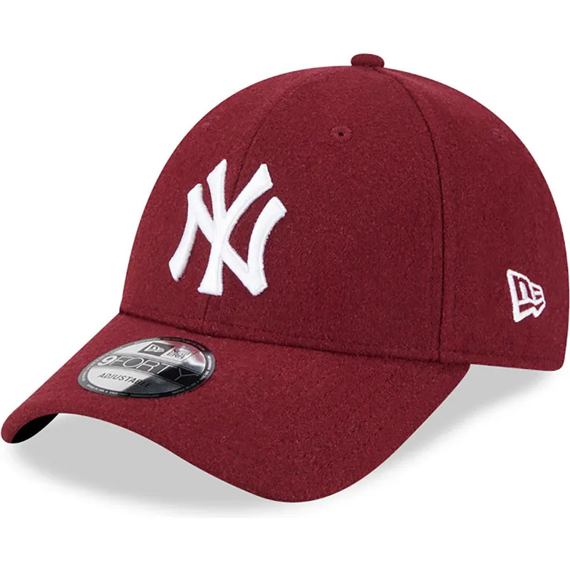 cappelli-curva-rosso-cinghia-regolabile-9forty-essential-melton-wool-dei-new-york-yankees-mlb-di-new-era