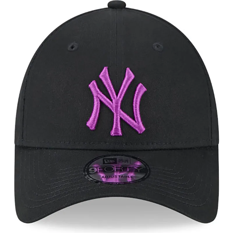 cappelli-curva-nero-cinghia-regolabile-9forty-league-essential-dei-new-york-yankees-mlb-di-new-era