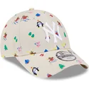 cappellino-curvo-beige-regolabile-per-bambino-9forty-festive-dei-new-york-yankees-mlb-di-new-era