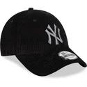 cappelli-curva-nero-cinghia-regolabile-9forty-wide-cord-dei-new-york-yankees-mlb-di-new-era