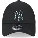 cappellino-curvo-nero-regolabile-9forty-seasonal-infill-dei-new-york-yankees-mlb-di-new-era