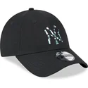 cappelli-curva-nero-cinghia-regolabile-9forty-seasonal-infill-dei-new-york-yankees-mlb-di-new-era
