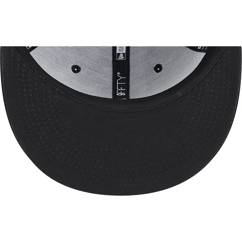 cappello-piatto-nero-snapback-con-logo-marrone-9fifty-seasonal-infill-di-new-york-yankees-mlb-di-new-era