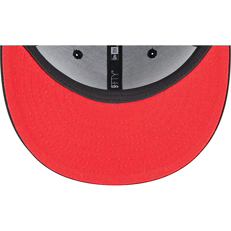 cappelli-piatta-nero-snapback-9fifty-split-dei-chicago-bulls-nba-di-new-era