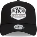 cappellino-nero-curva-snapback-a-frame-patch-new-york-yankees-mlb-di-new-era