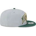cappelli-piatta-grigio-snapback-9fifty-tip-off-2023-dei-milwaukee-bucks-nba-di-new-era