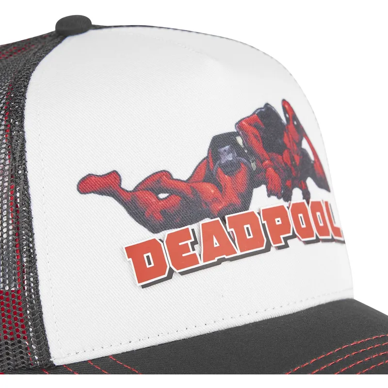 cappelli-curva-nero-snapback-deadpool-marvel-comics-di-capslab