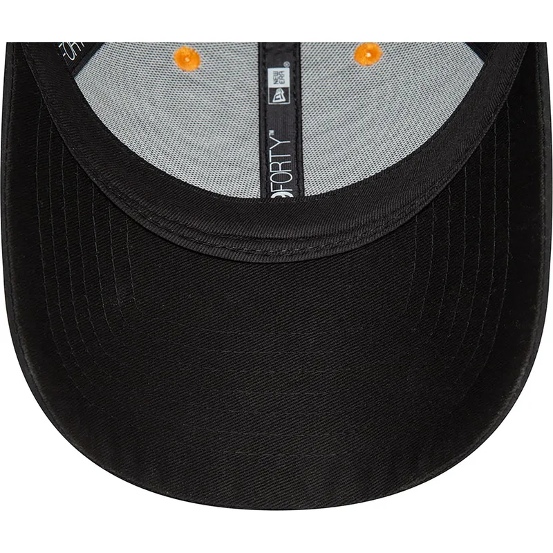 cappelli-curva-nero-cinghia-regolabile-9forty-contrast-piping-dei-mclaren-racing-formula-1-di-new-era