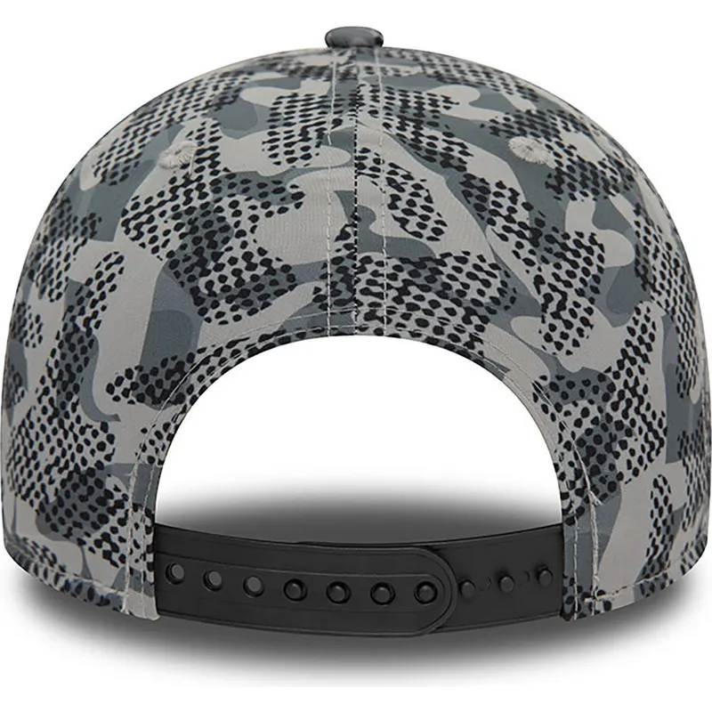 cappelli-curva-mimetizzazione-snapback-9forty-dei-mclaren-racing-formula-1-di-new-era