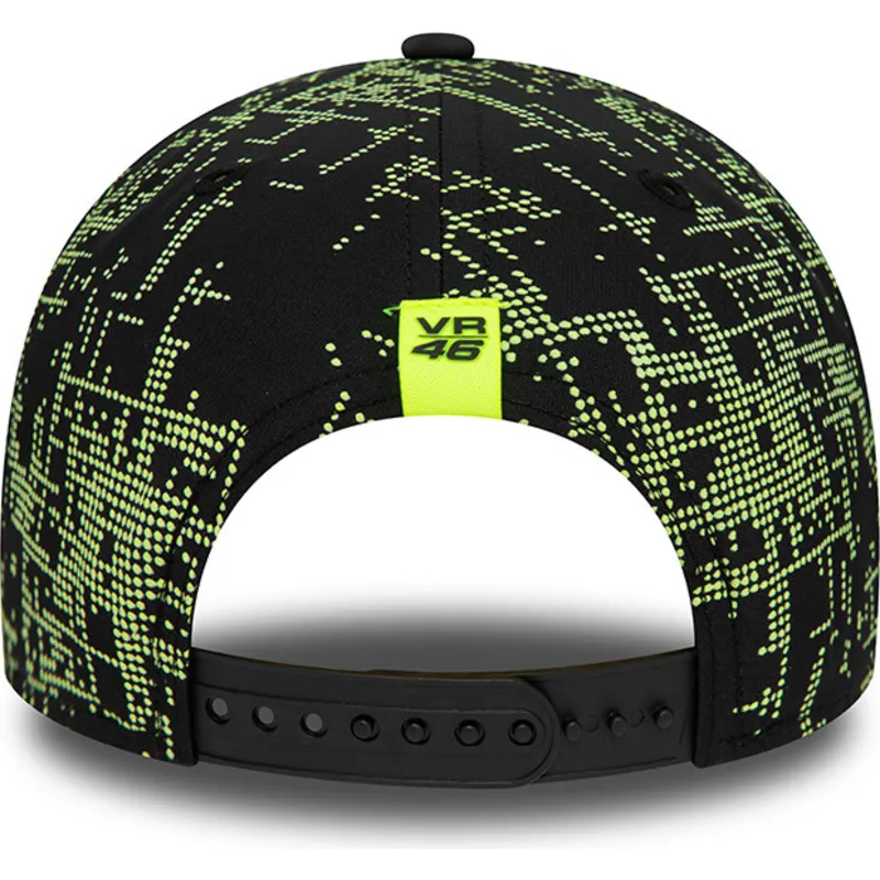 cappelli-curva-nero-snapback-9forty-poly-print-dei-valentino-rossi-vr46-motogp-di-new-era cappelli-curva-nero-snapback-9forty-poly-print-dei-valentino-rossi-vr46-motogp-di-new-era