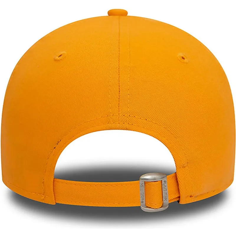 cappelli-curva-arancia-cinghia-regolabile-negro-9forty-league-essential-dei-new-york-yankees-mlb-di-new-era cappelli-curva-arancia-cinghia-regolabile-negro-9forty-league-essential-dei-new-york-yankees-mlb-di-new-era
