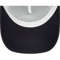 cappelli-curva-blu-marino-snapback-a-frame-league-essential-dei-new-york-yankees-mlb-di-new-era