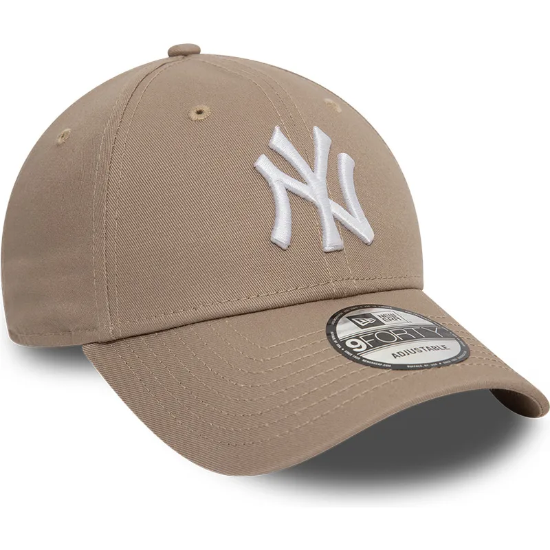 cappellino-visiera-curva-marrone-chiaro-regolabile-9forty-league-essential-di-new-york-yankees-mlb-di-new-era