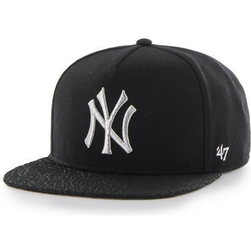cappellino-visiera-piatta-nero-snapback-con-logo-grande-di-new-york-yankees-mlb-di-47-brand