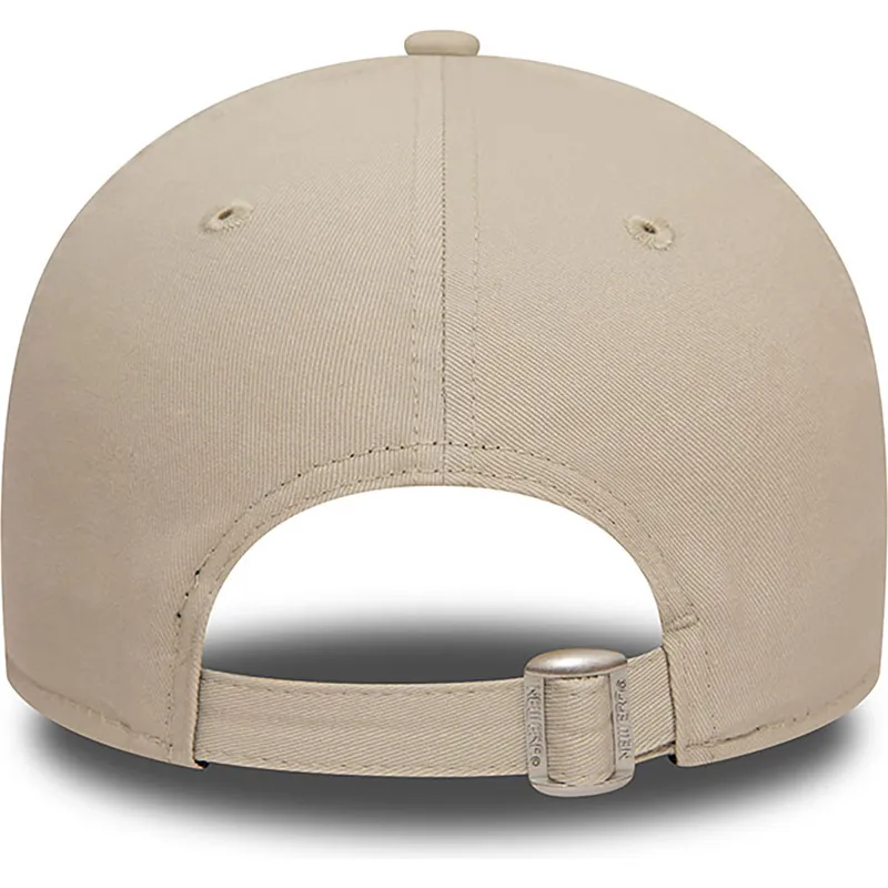cappelli-curva-beige-cinghia-regolabile-claro-9forty-league-essential-dei-new-york-yankees-mlb-di-new-era